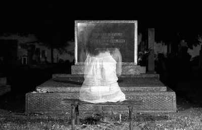 Talking To Ghosts: How To Communicate With Spirits of The Dead ...